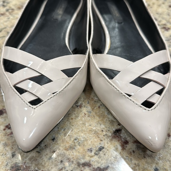 ZARA PATENT FLATS CREAM SIZE 38/8 - Picture 3 of 13